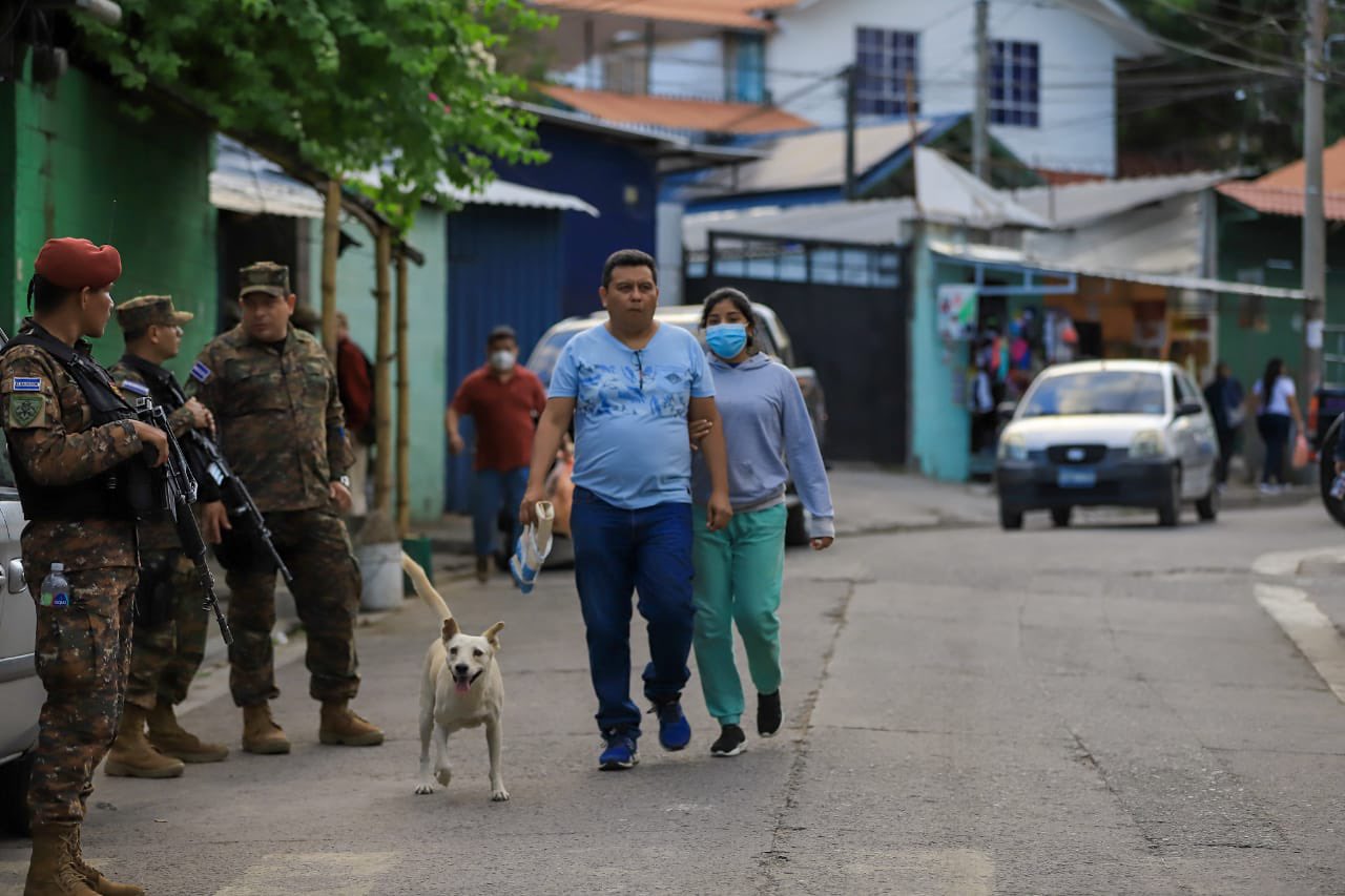 prensa-mundial-destaca-alta-aprobacion-del-presidente-bukele-tras-guerra-contra-pandillas